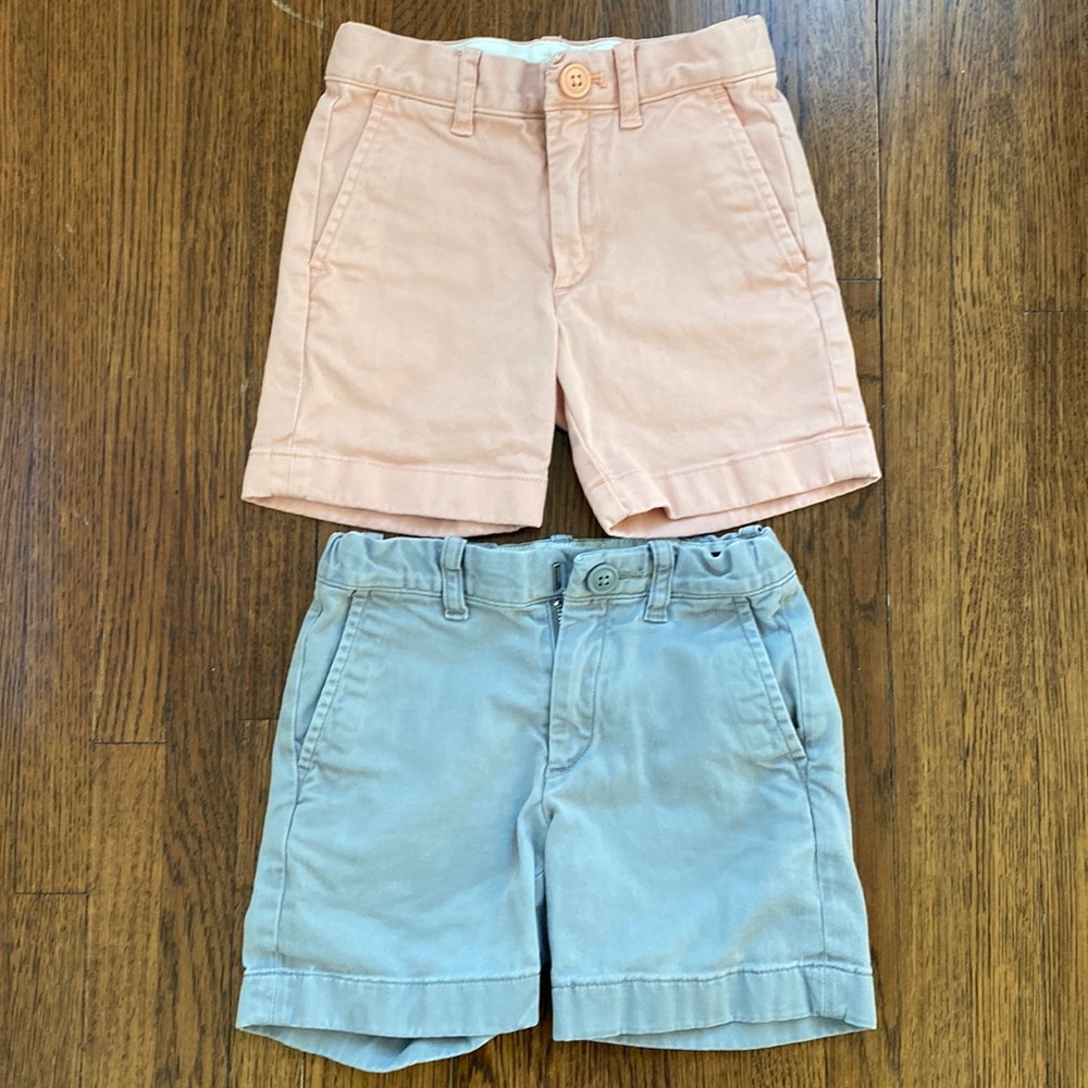 Lot of two crewcuts chino shorts size 3T, grey and peach colored